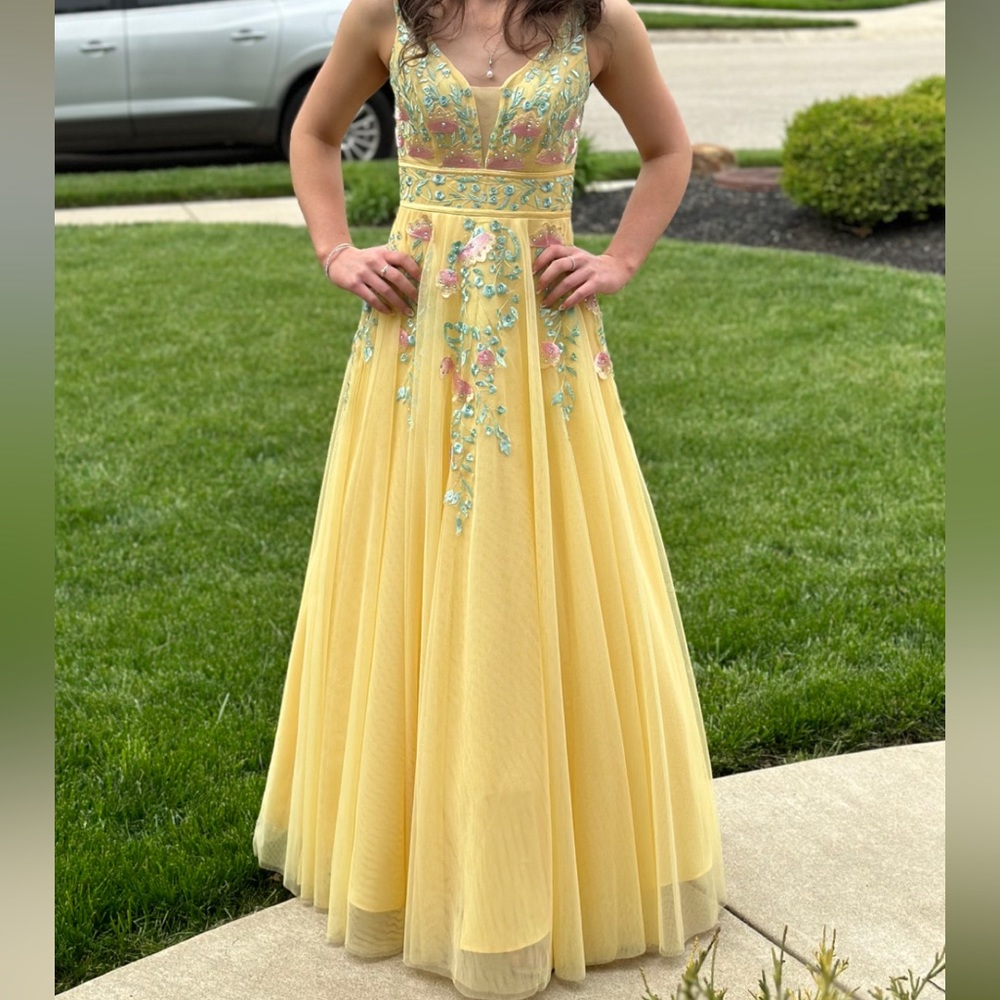 Gorgeous Prom Dress